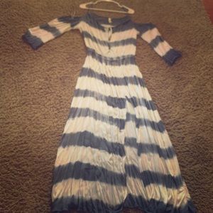 Elan cold shoulder maxi/cover up , new with tags